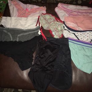 11 pairs of brief underwear